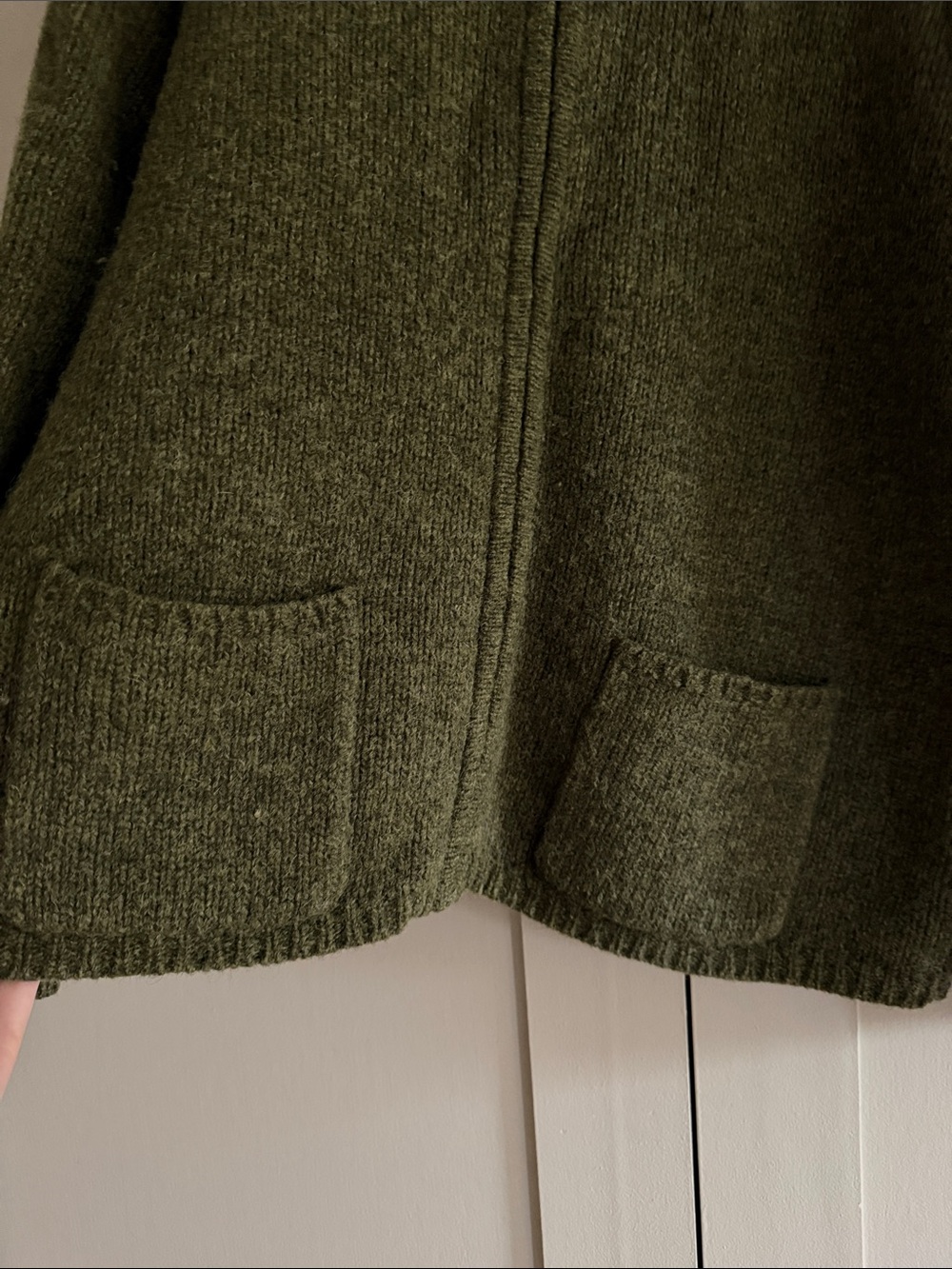 Collared Zip-Up Wool Cardigan - Picture 3 of 4
